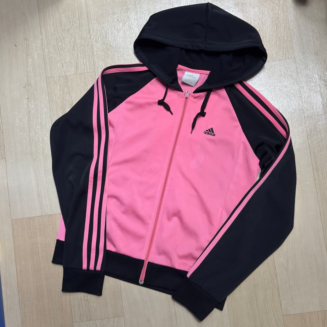아디다스 핑크 블랙 배색 후드 트랙탑 져지 상품이미지2