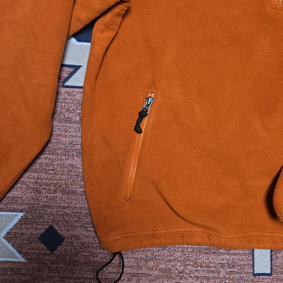 엘엘빈 플리스 쿼터집업 / 오렌지 컬러 상품이미지5