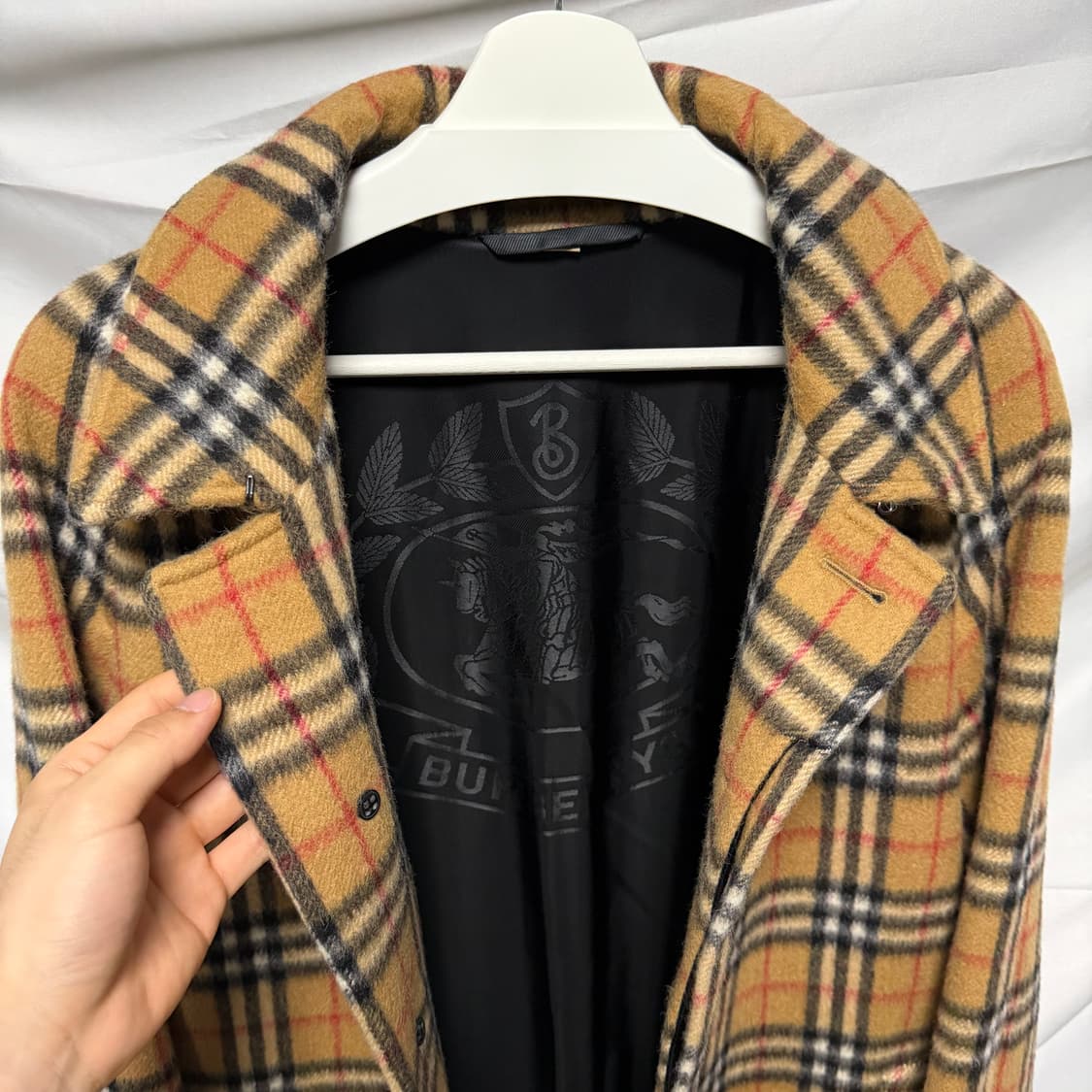 [S+급/52] 버버리 캠든 알파카 체크 코트 상품이미지6