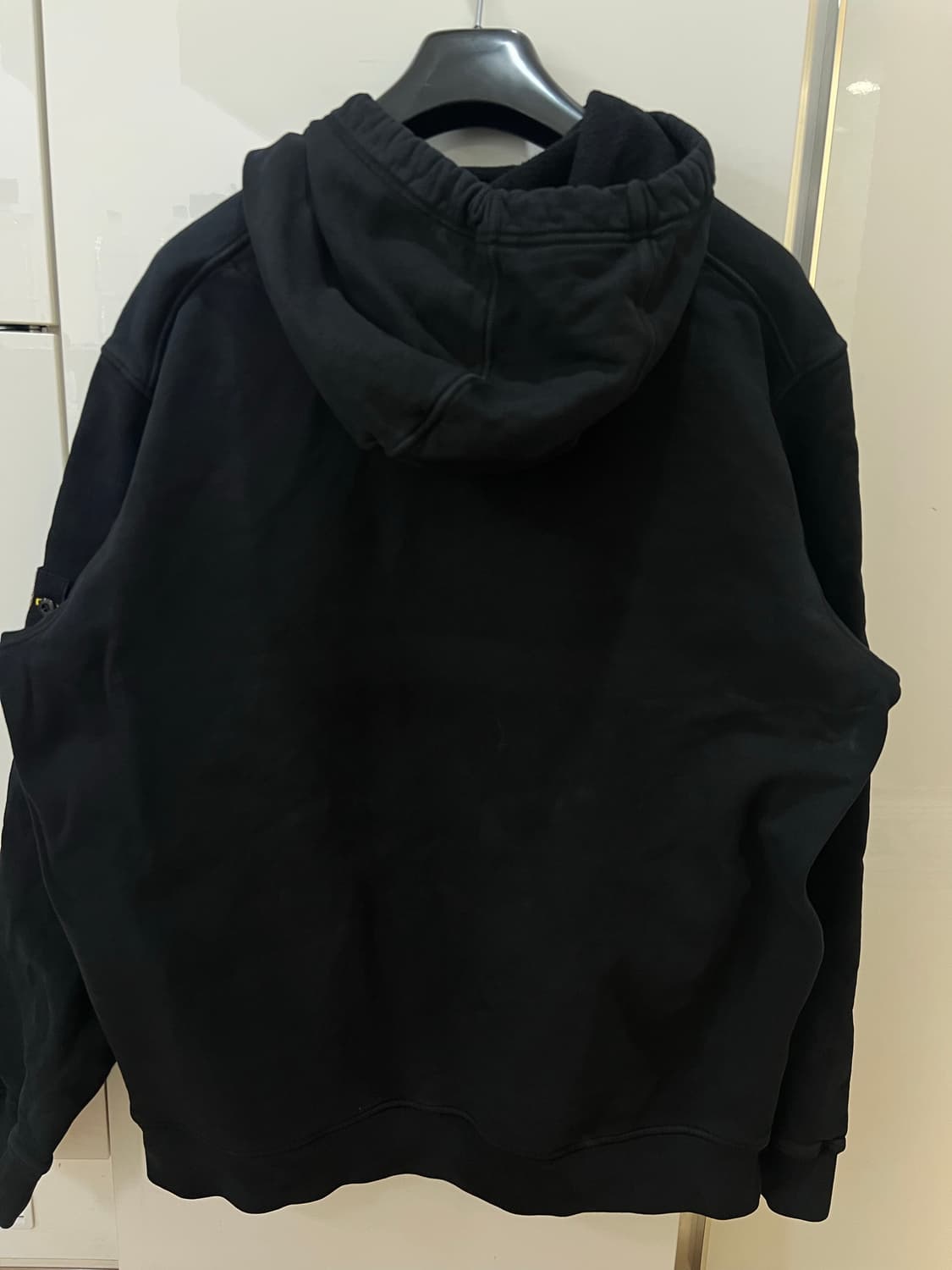 23fw 스톤아일랜드 블랙후드티 2xl 상품이미지2