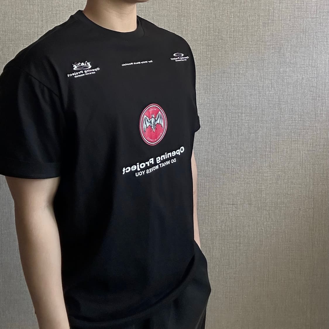 오프닝 프로젝트 x 바카디 로그 플레잉 반팔 티셔츠 상품이미지2