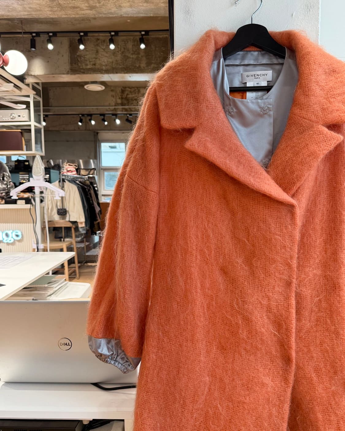 지방시 오렌지 히든버튼 모헤어 코트  상품이미지4