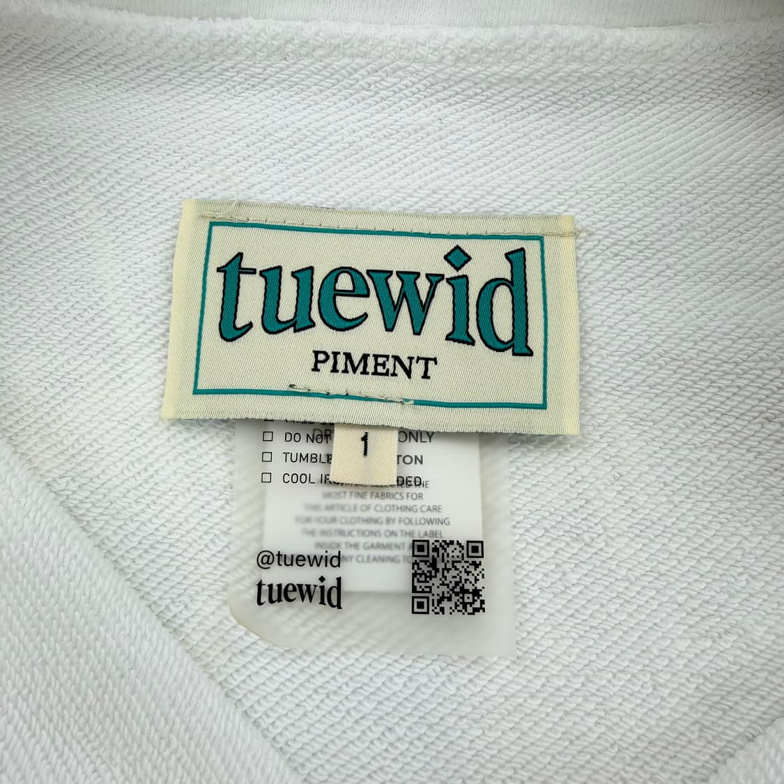 Tuewid 00 하프집업 화이트 상품이미지5