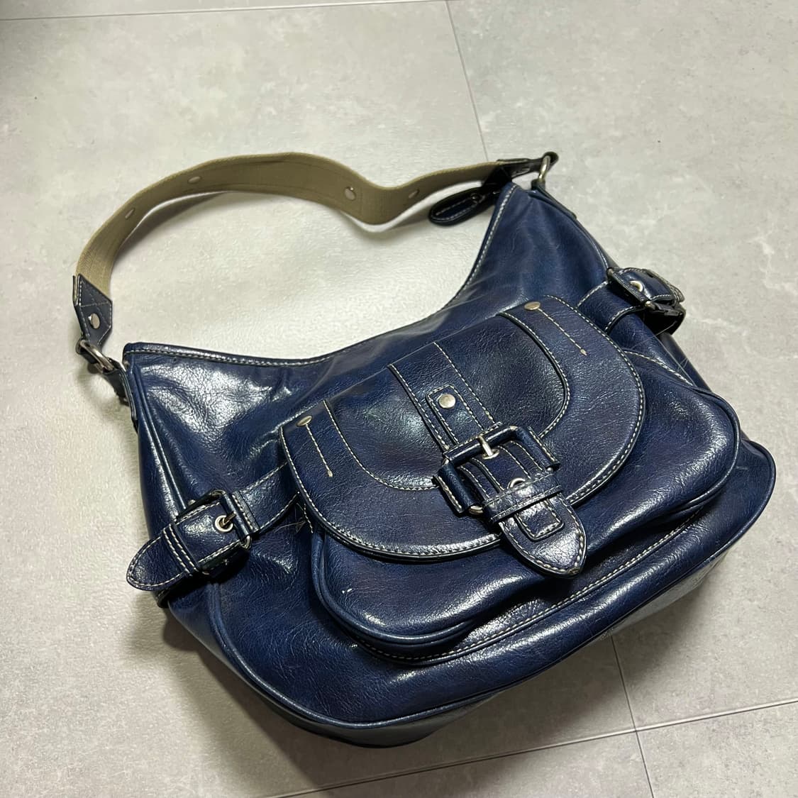 나인웨스트 발렌시아가맛 숄더백 상품이미지1