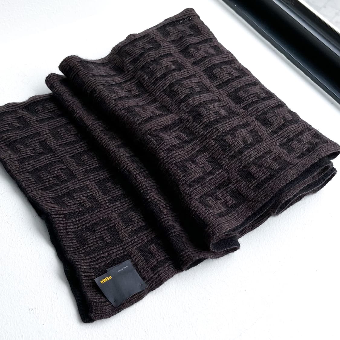 펜디 오리지널 FF로고 주키노 모노그램 울 머플러 상품이미지1