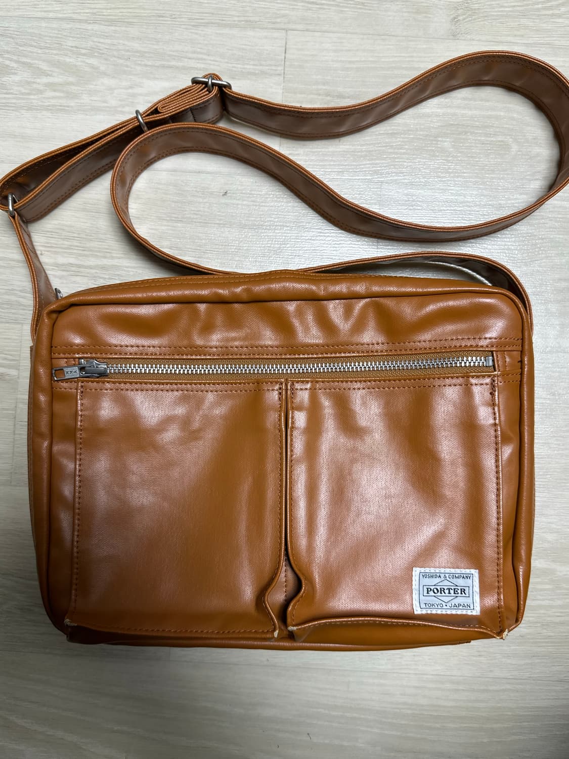 PORTER 요시다 포터 프리스타일 숄더백 L 카멜 베이지 상품이미지1