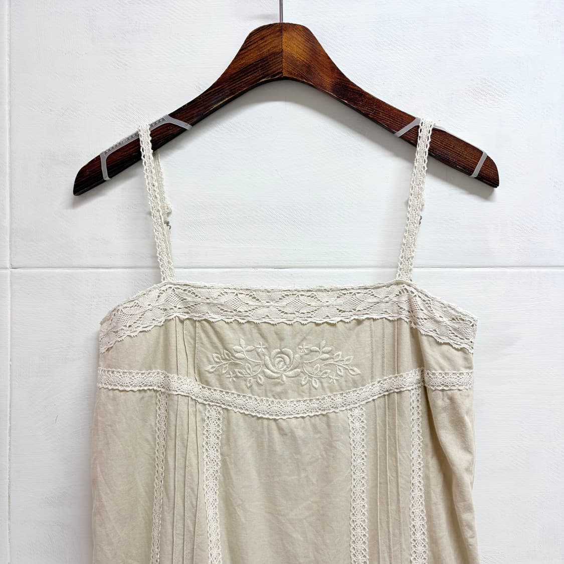 byebye 레이스 러블리 모리 자수 프릴 점프수트 M 상품이미지2