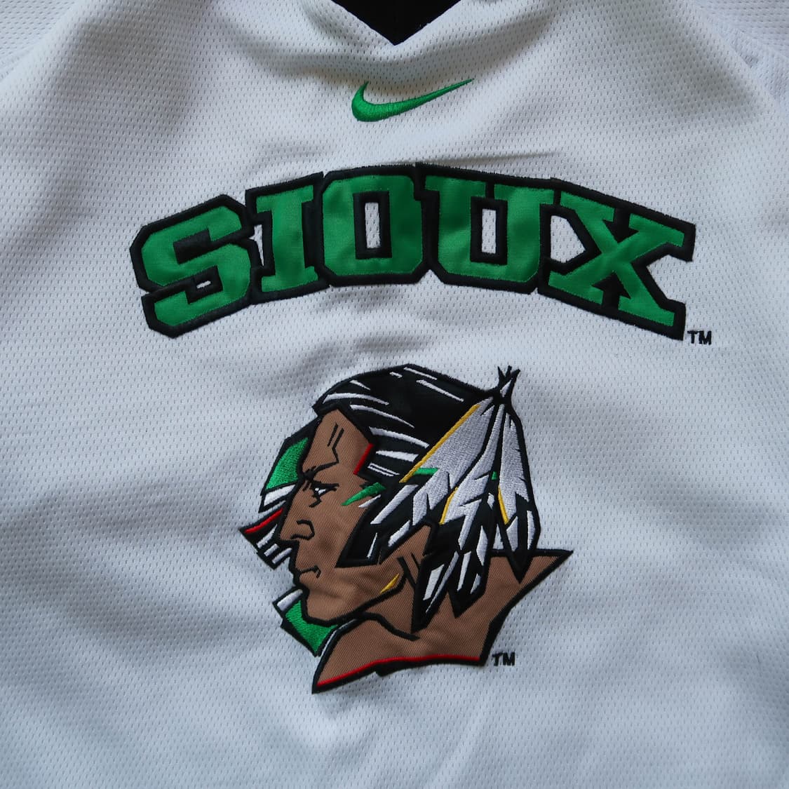 빈티지 나이키 바우어 Sioux 아이스 하키 져지 상품이미지2