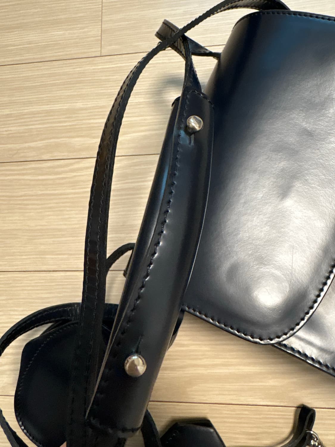 마르케스 알메이다 레더 사첼백  상품이미지3