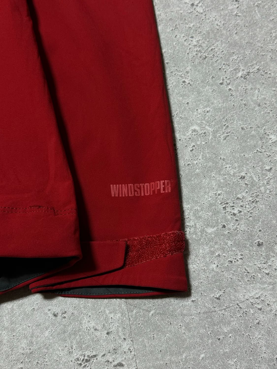 파타고니아 스몰로고 윈드스토퍼 레드 바람막이 상품이미지4