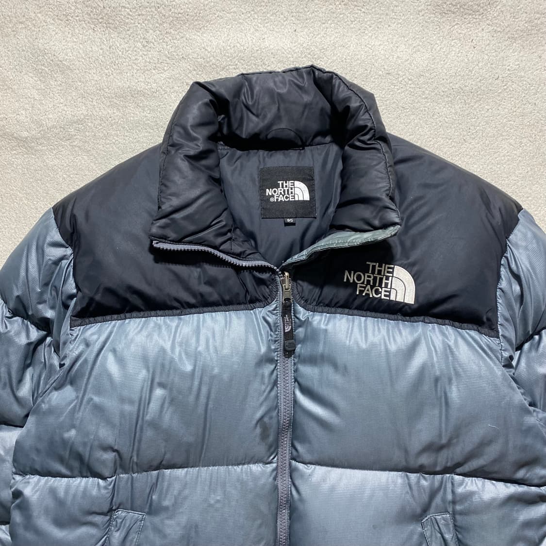 노스페이스 700 회색 눕시 패딩 상품이미지2