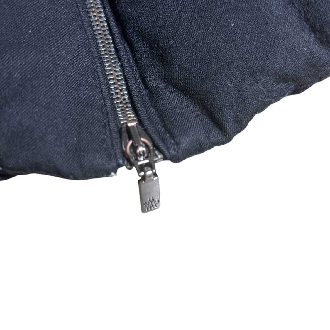 Moncler Leopard Puffer Jacket 상품이미지6