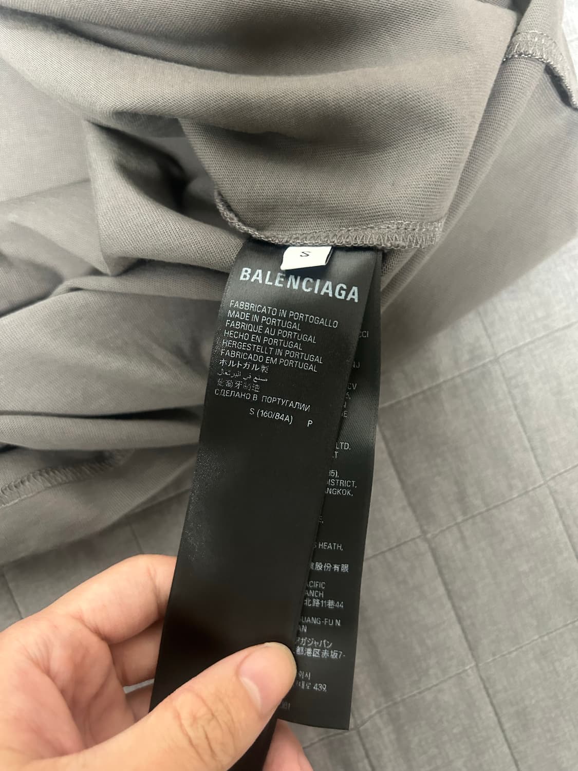 [S] 발렌시아가 개퍼 반팔 티셔츠 그레이 상품이미지4