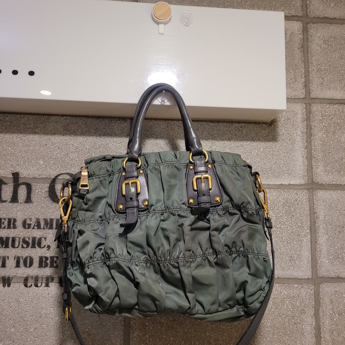 프라다 고프레 숄더백 상품이미지2