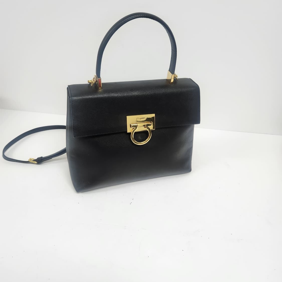 퍼라가모 상품이미지8