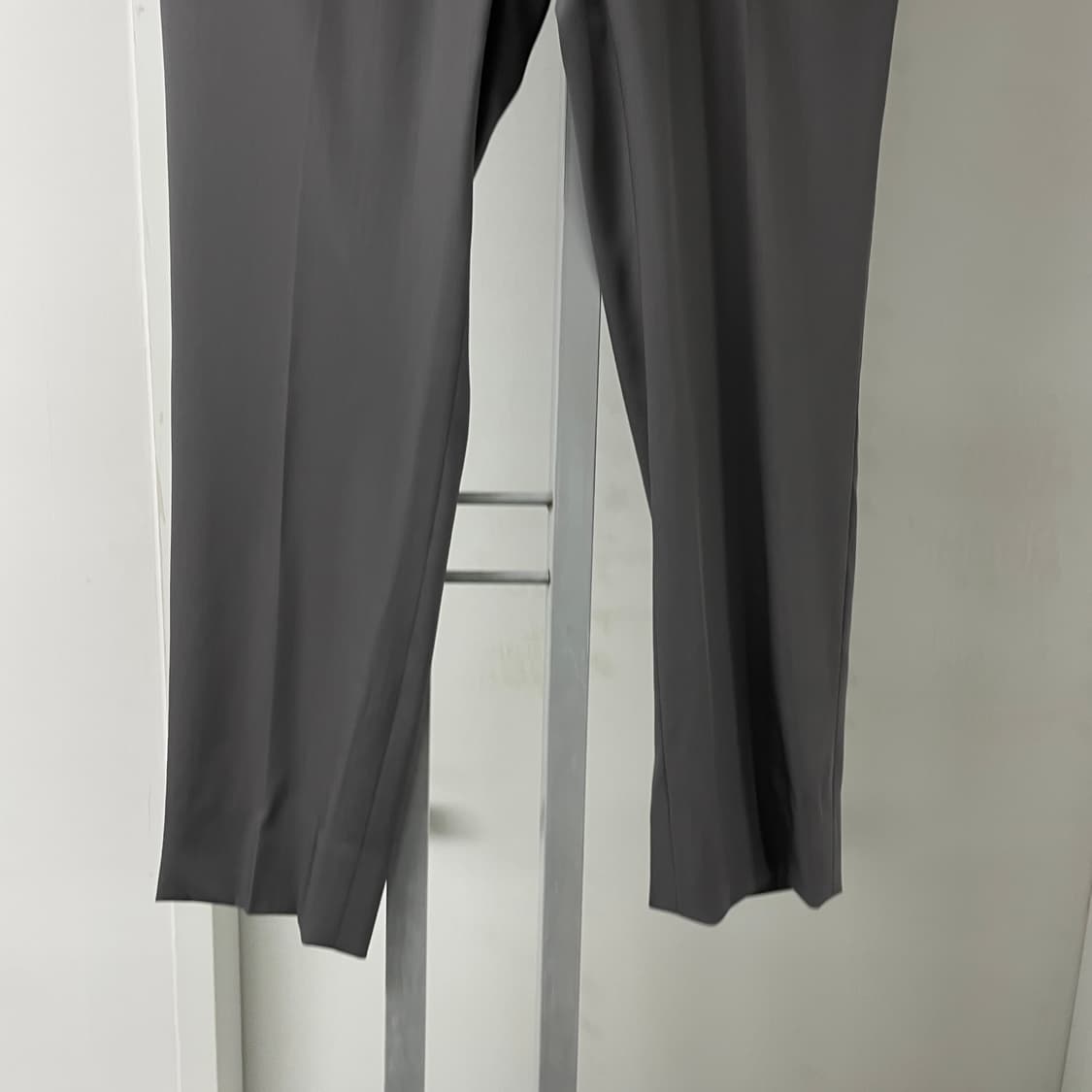 발렌티노 그레이 슬랙스 44 상품이미지3