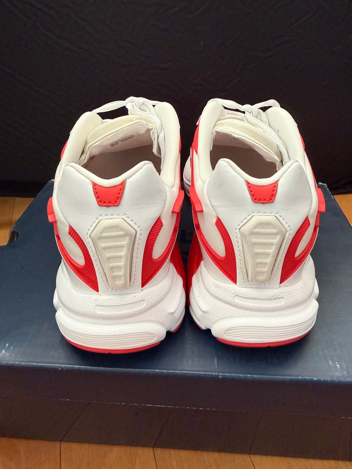 [270] 리복 x 강혁 프리미어 로드 모던 상품이미지4