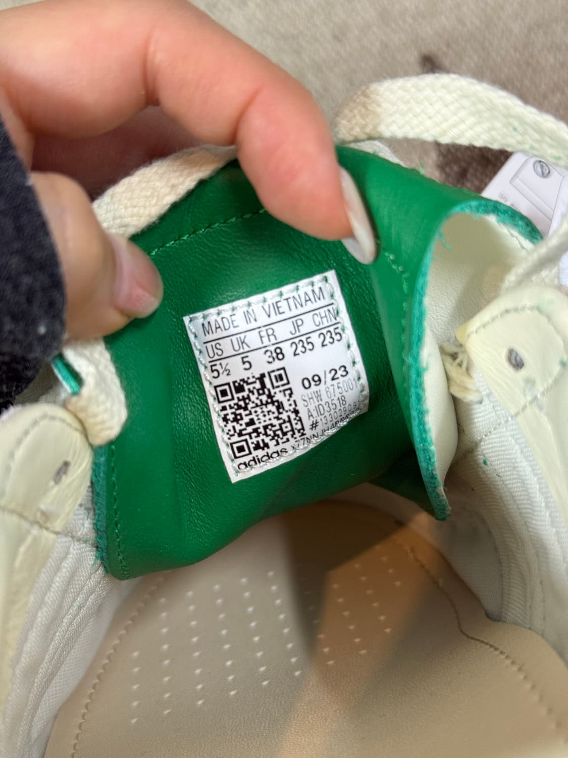 아디다스 x 풋 인더스트리 가젤 인도어 235 상품이미지6