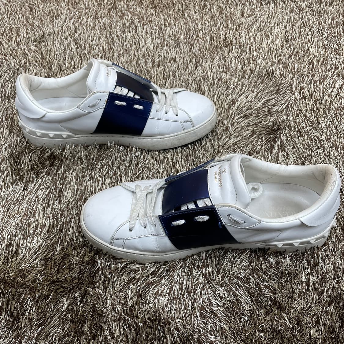발렌티노 Valentino 히든 락스터드 스니커즈 41 (260~265) 상품이미지3