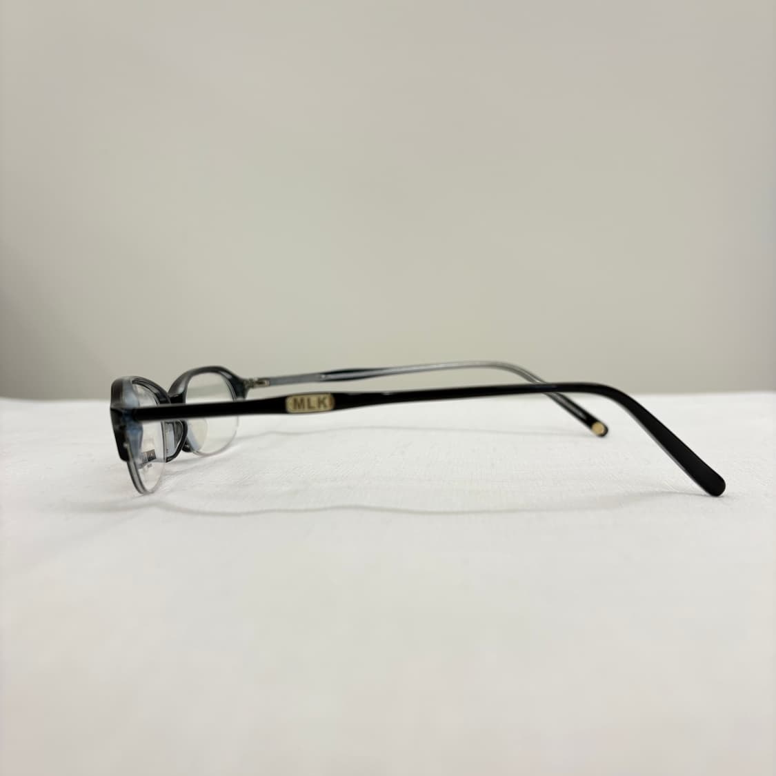 MICHIKO LONDON 블랙 뿔반무테 빈티지안경 상품이미지4