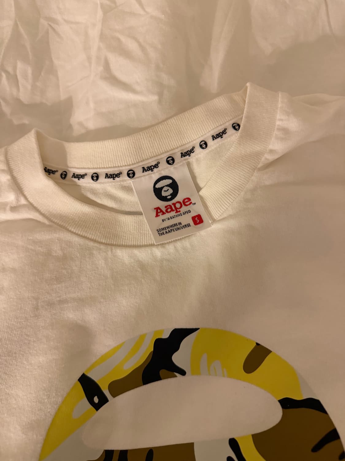 에이프 반팔 상품이미지2