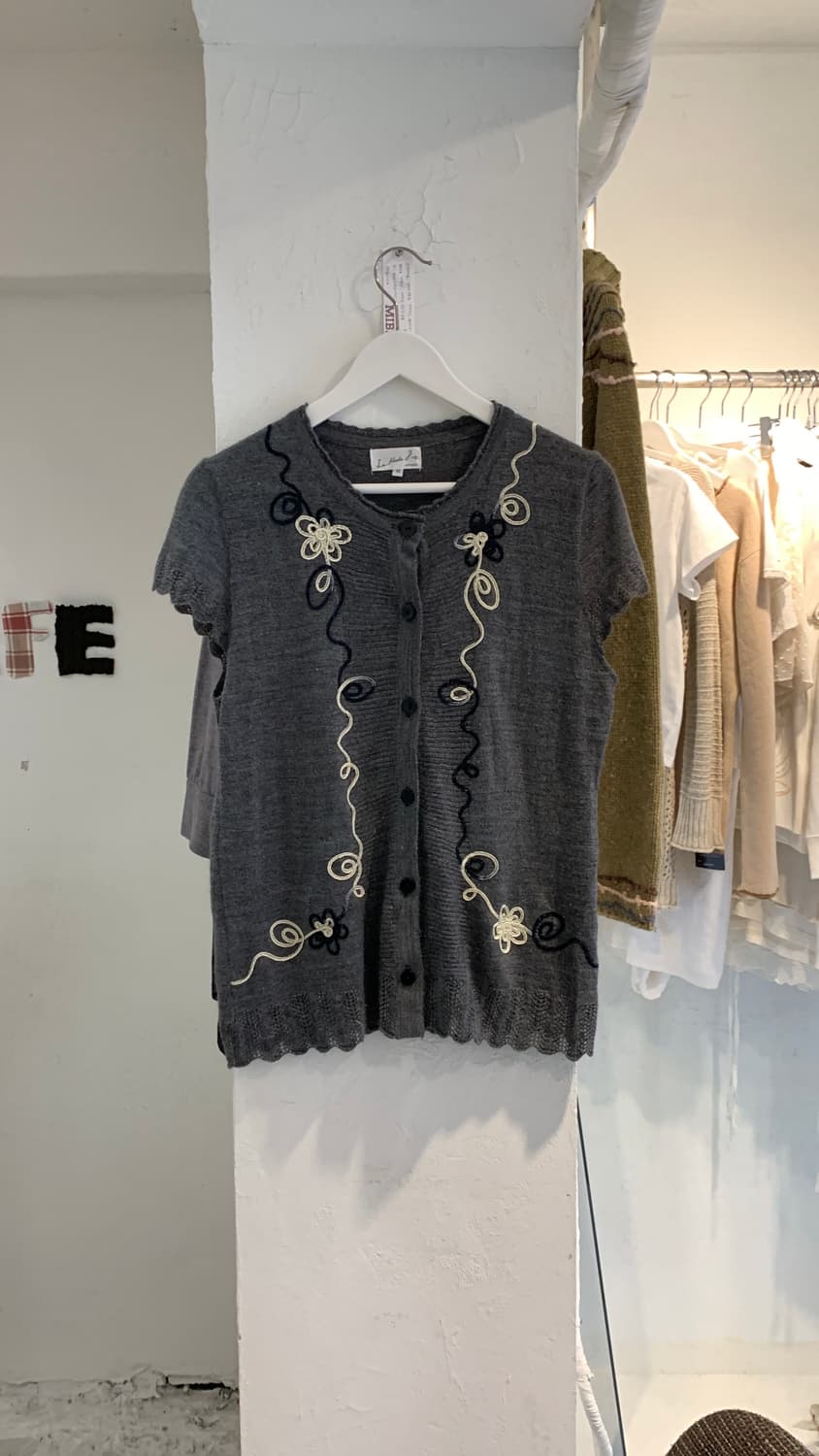 Flower pattern half knit 상품이미지1