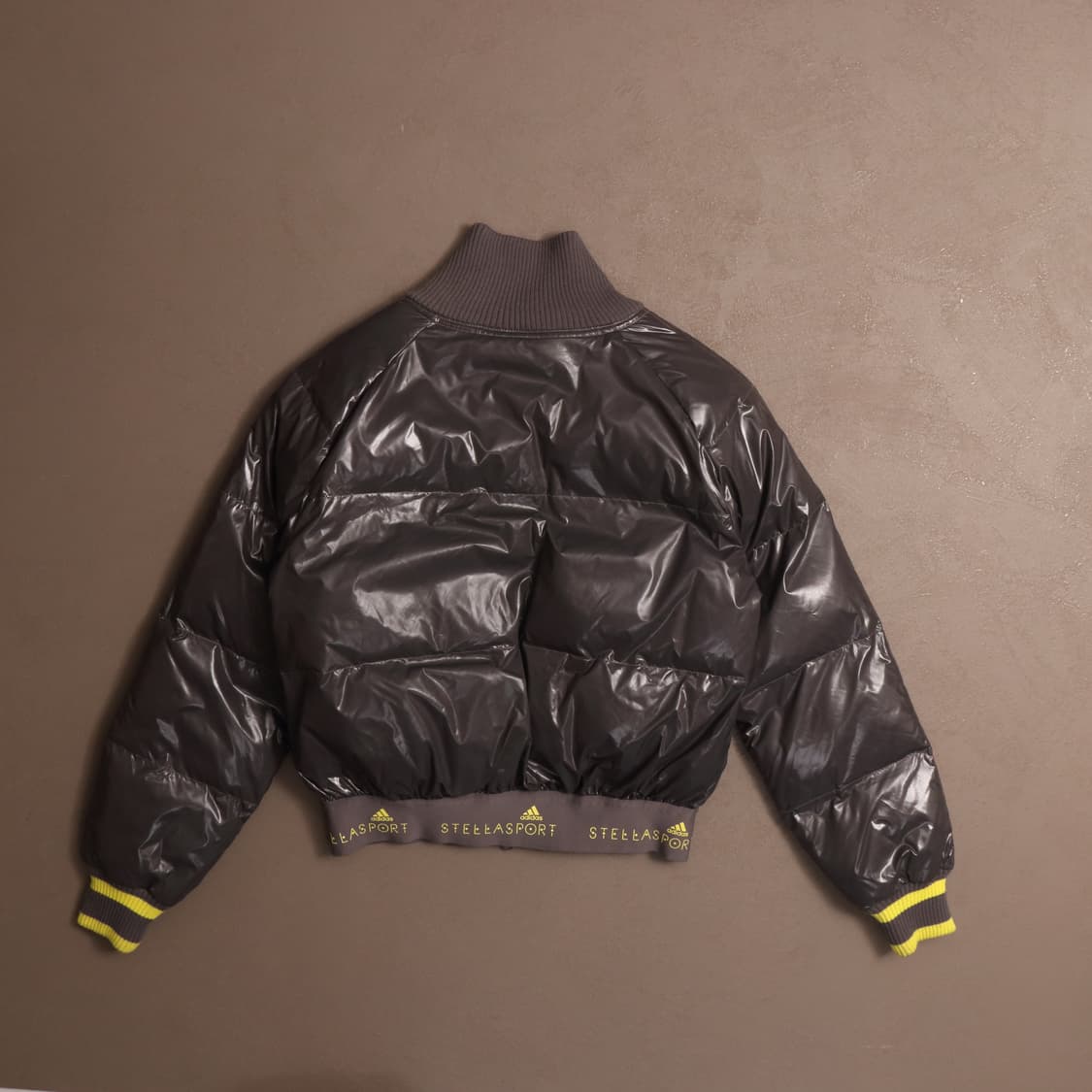 아디다스 스텔라맥카트니 크롭 에나멜 푸퍼패딩 A1728 상품이미지5