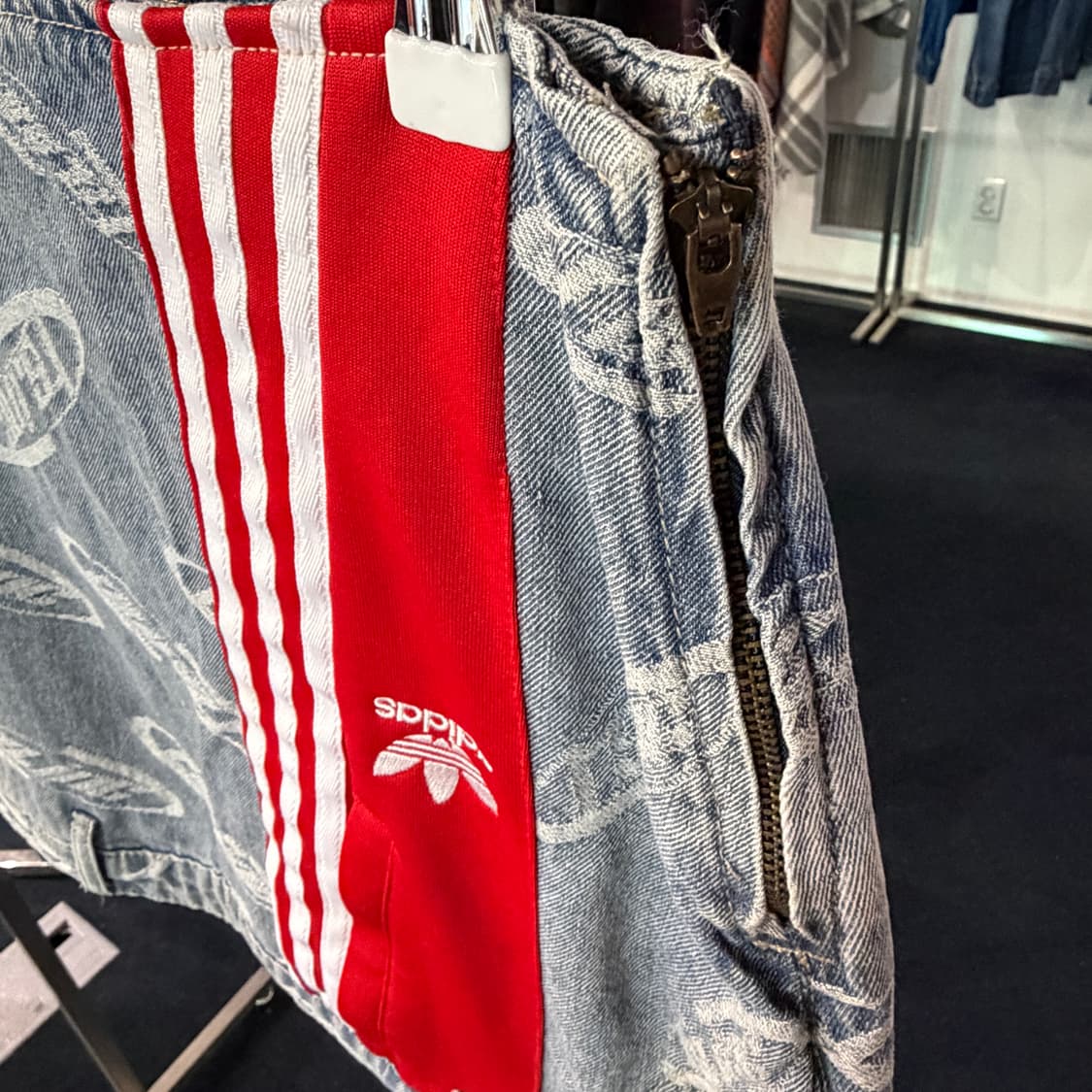 [28] 리메이크 커스텀 아디다스 데님 스커트 상품이미지3