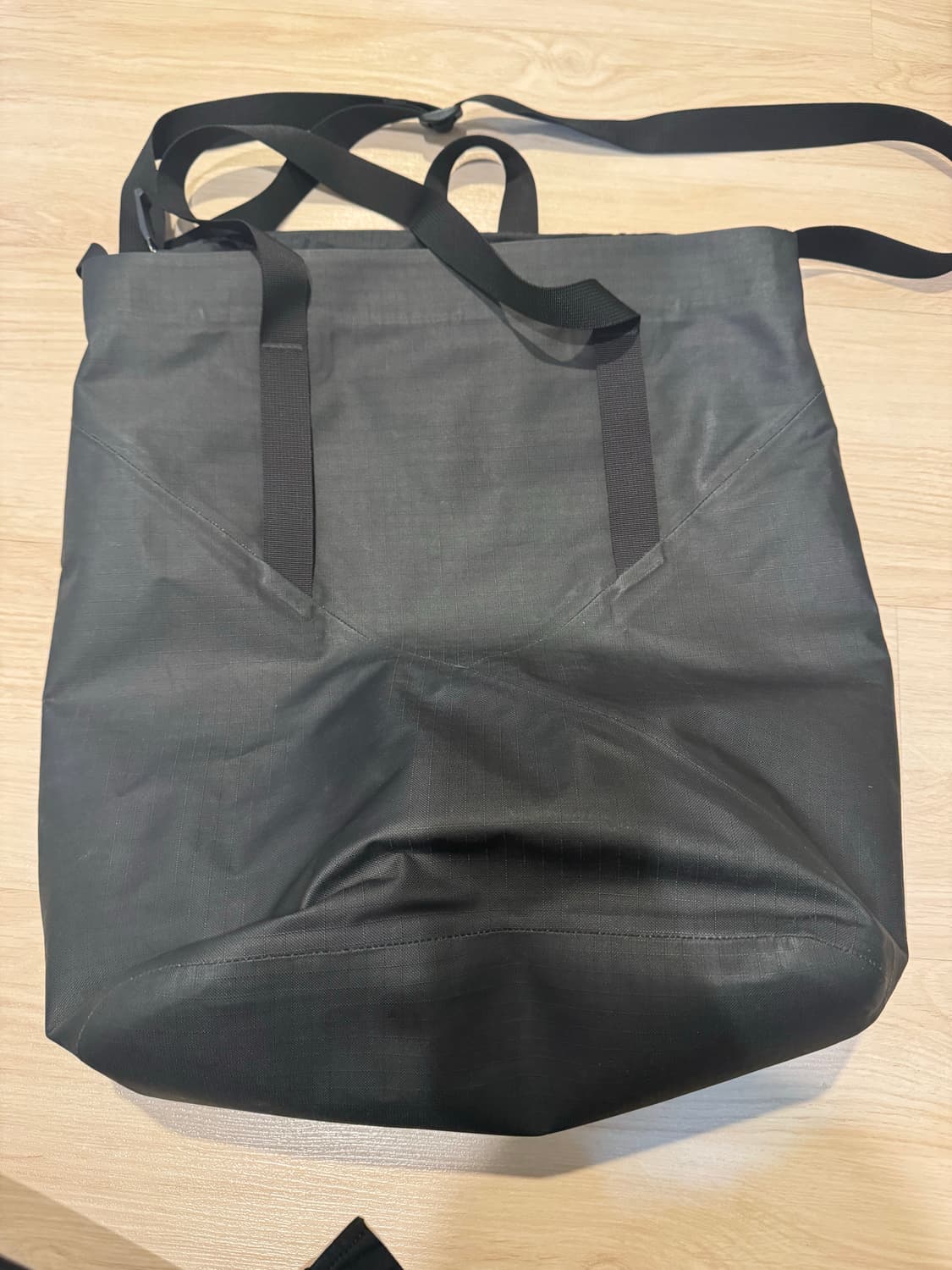 아크테릭스 Granville 18 토트백 블랙  상품이미지2