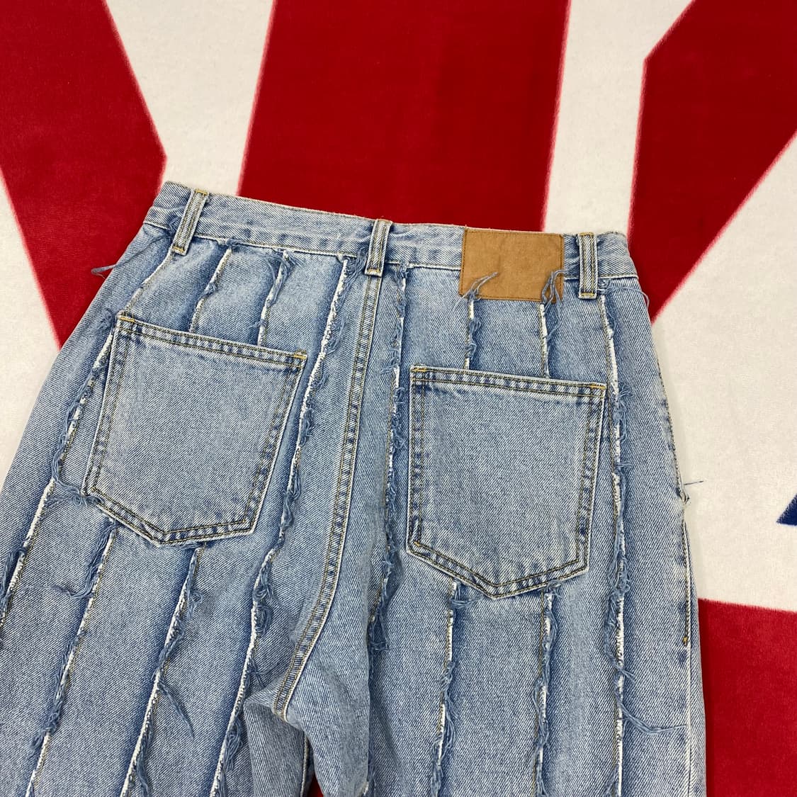 마뗑킴 커팅 루즈 데님팬츠 여성 S  상품이미지4