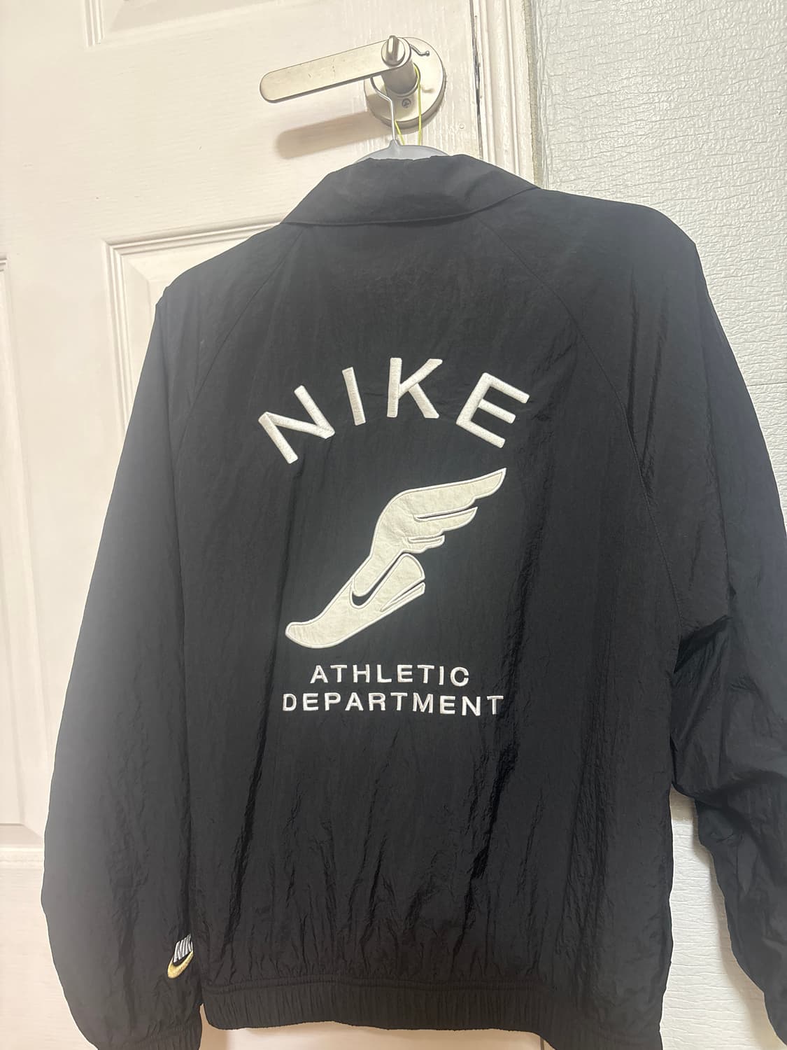 나이키 스포츠웨어 우븐자켓 바람막이 상품이미지2