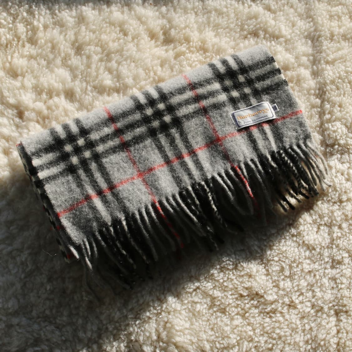 버버리 캐시미어 노바 체크 머플러  상품이미지1