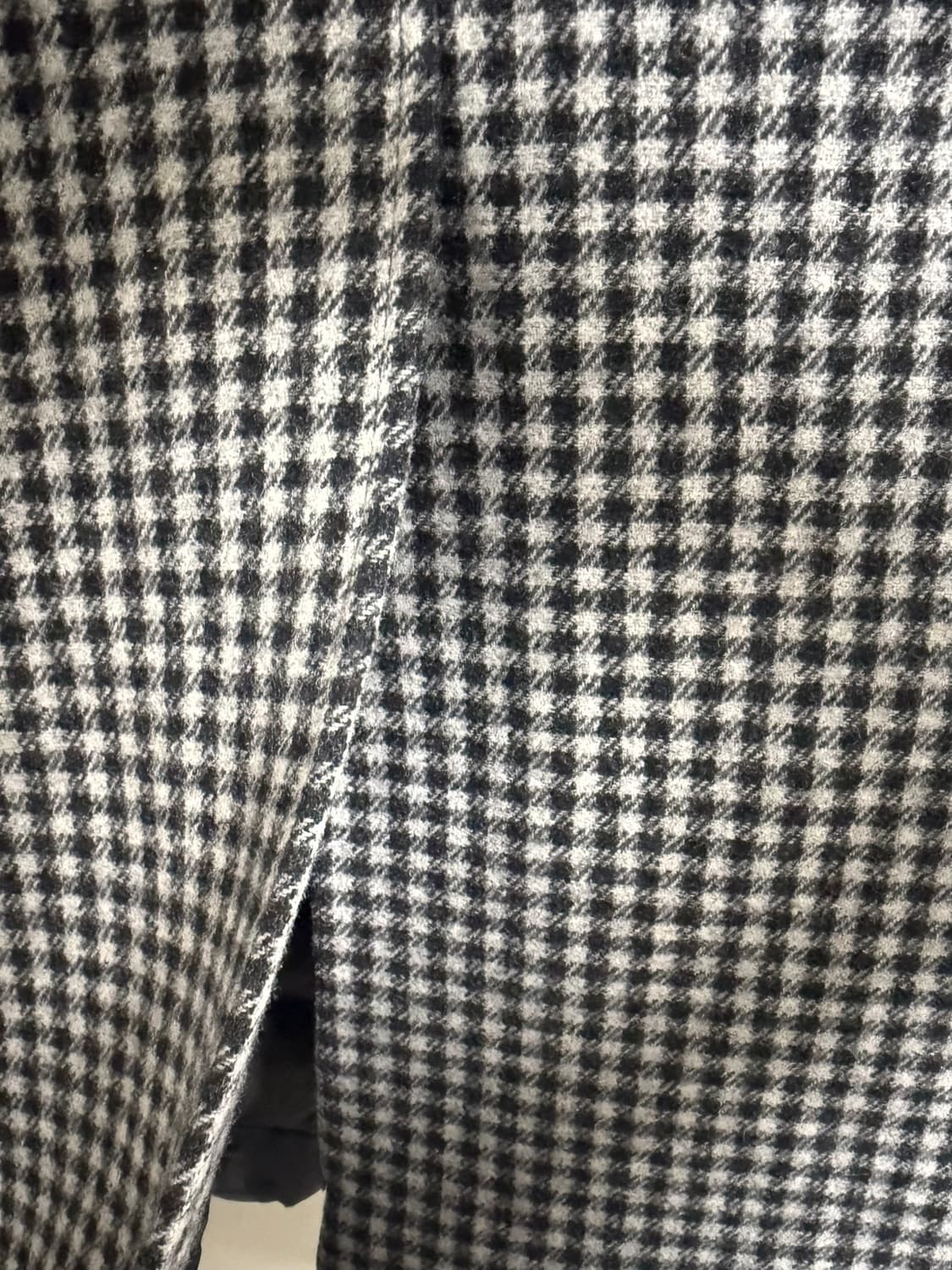 산드로 옴므 구스다운 하운드체크 울 패딩코트L 상품이미지5