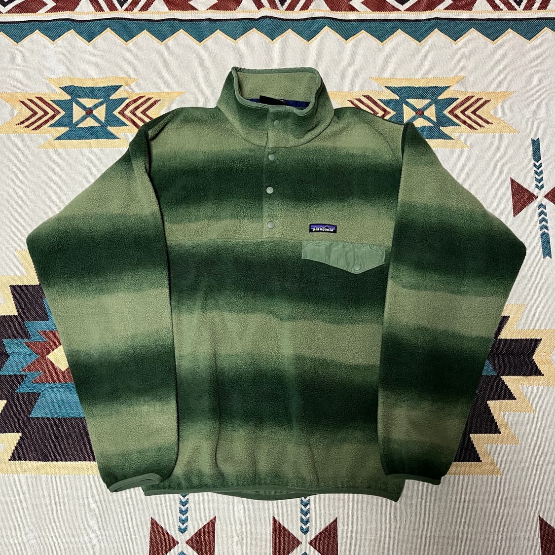 파타고니아 신칠라 스냅티 fuzzy plaid 그린 M 상품이미지4