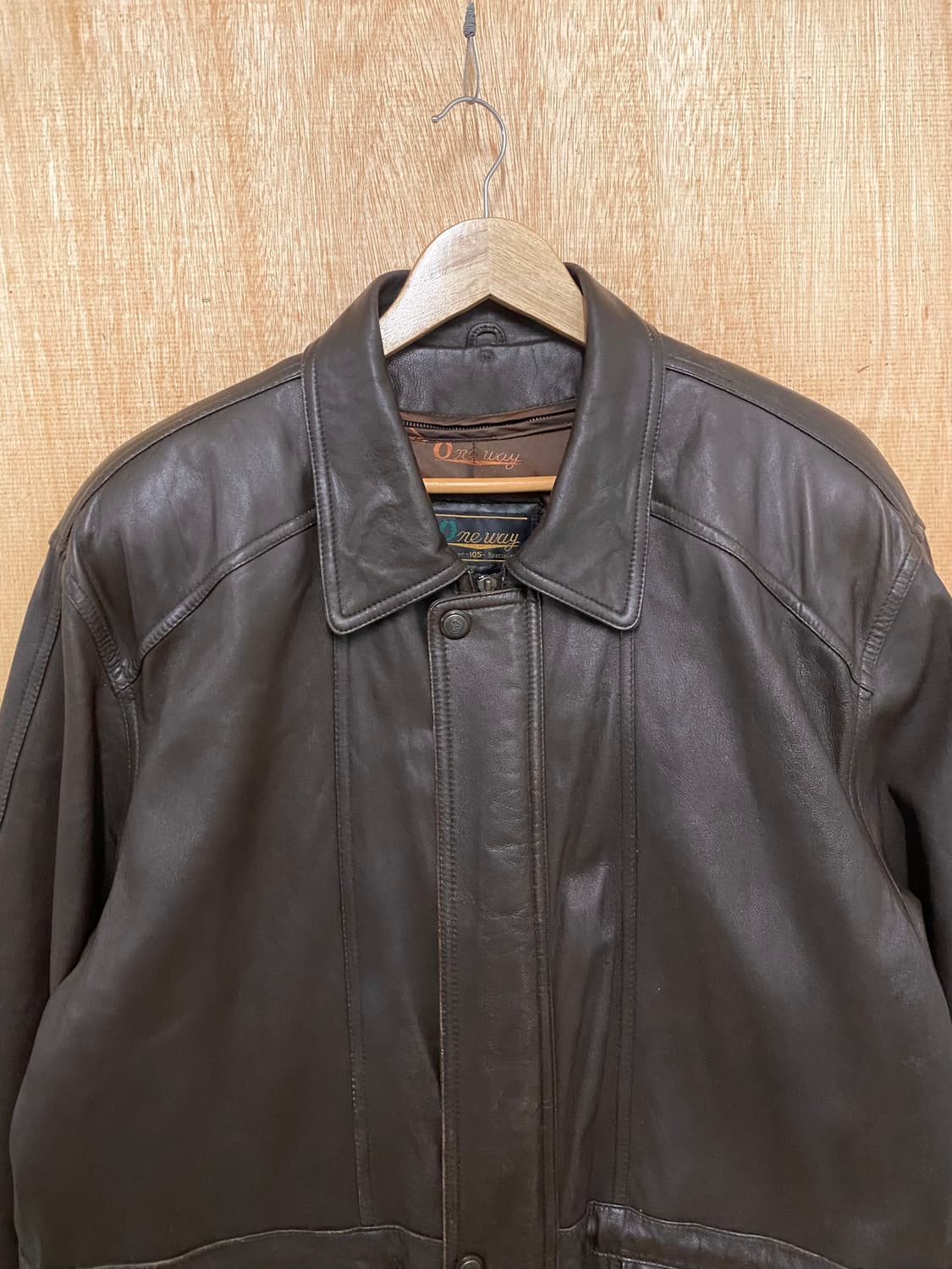 VTG leather padding coat 빈티지 레더 패딩 코트 상품이미지3