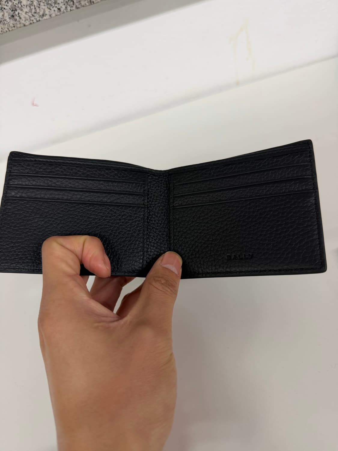 정품) 발리 남성 반지갑 새제품급 상품이미지3