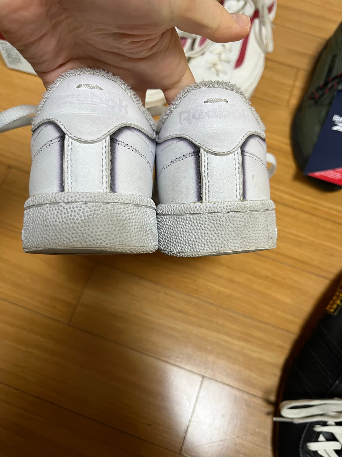 리복x마르지엘라 클럽씨 240 상품이미지2