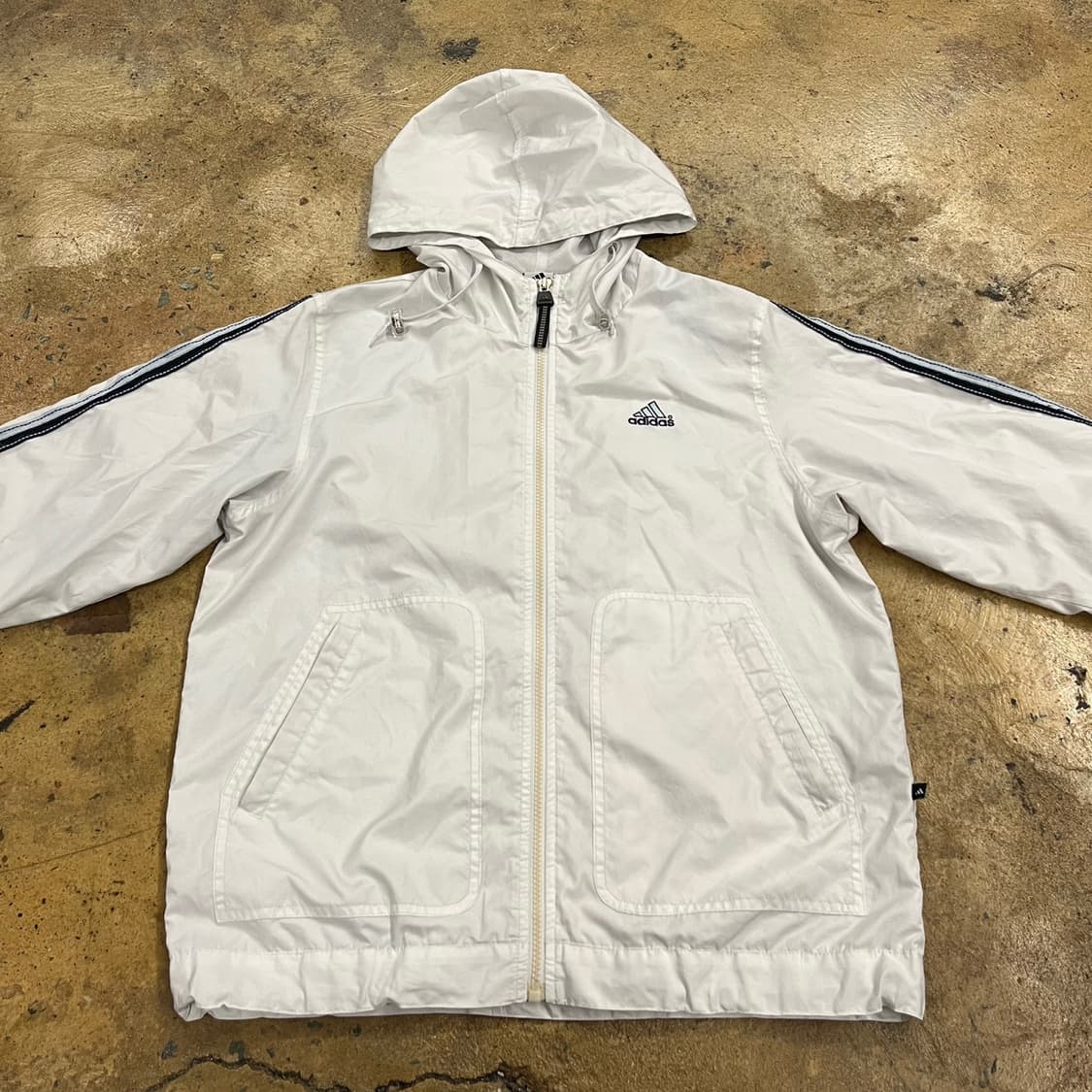 아디다스 흰검 바람막이 90 상품이미지3