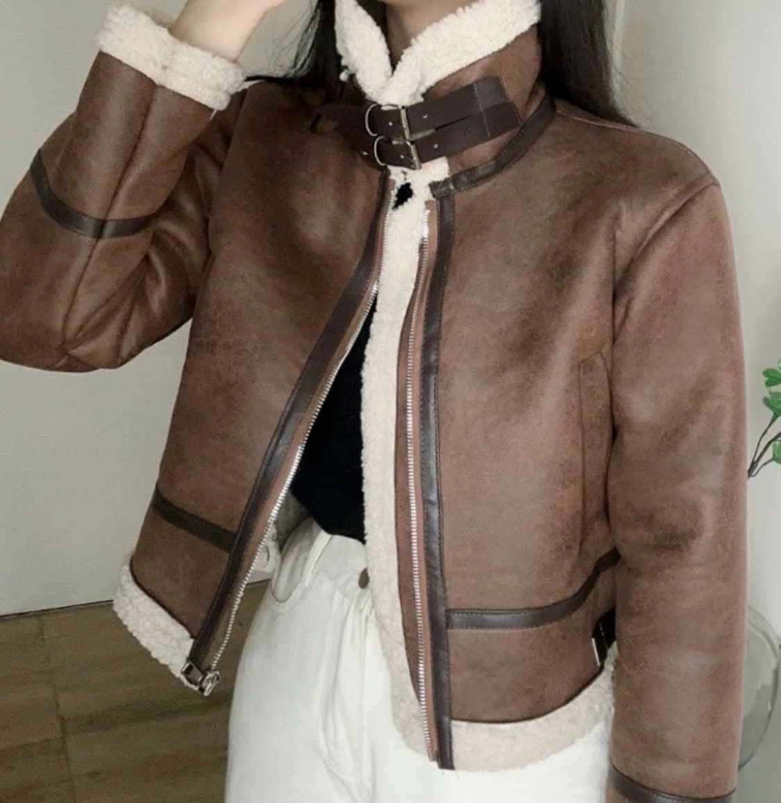 [새상품] 무스탕 자켓 브라운 상품이미지3