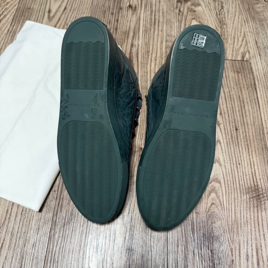 [새상품] 발렌시아가 아레나 41 size 상품이미지2