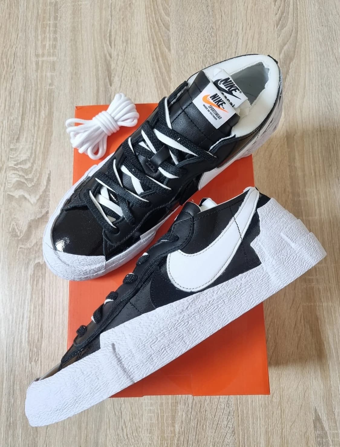 [285]나이키 사카이 블레이저 블랙 페이턴트 레더 블레이져 상품이미지1