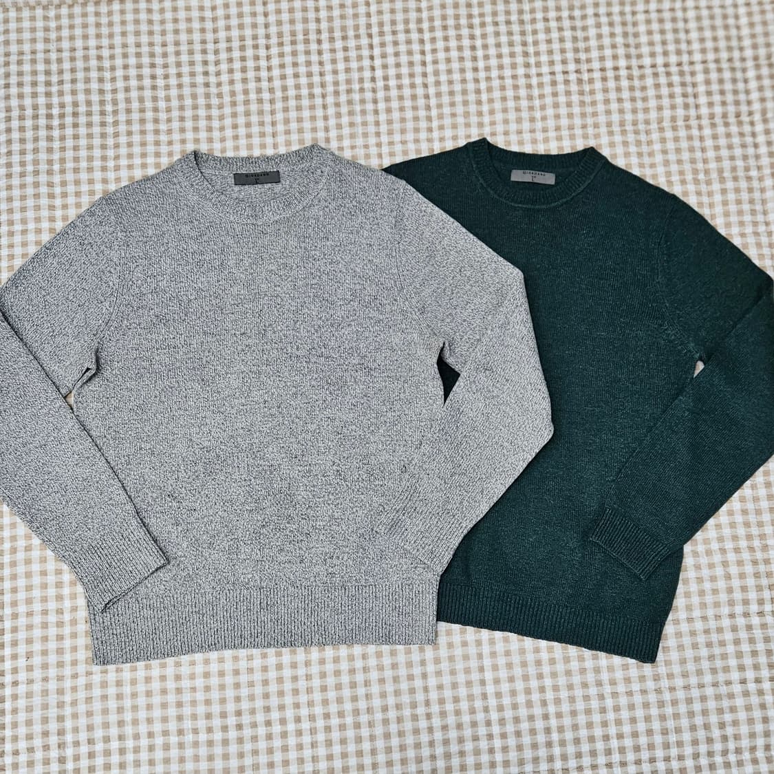 지오다노 간절기 니트 남자100 (2벌가격) 상품이미지1