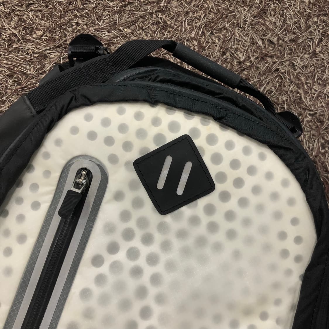 나이키 화이트 도트 백팩 상품이미지3