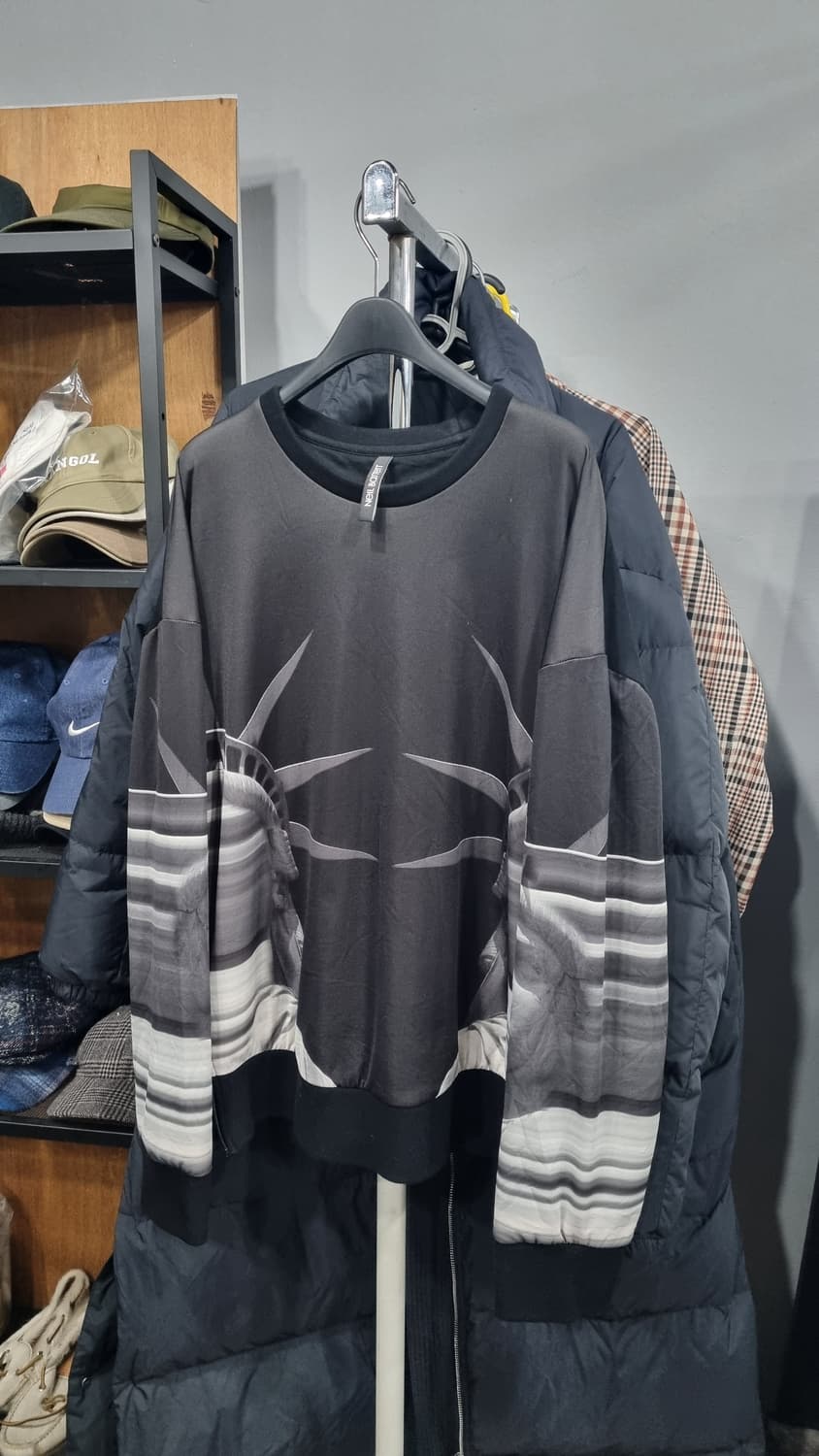 정품) 닐바렛 오버핏 L(가슴반품64) 자유여신상 스웻셔츠 맨투맨 상품이미지1