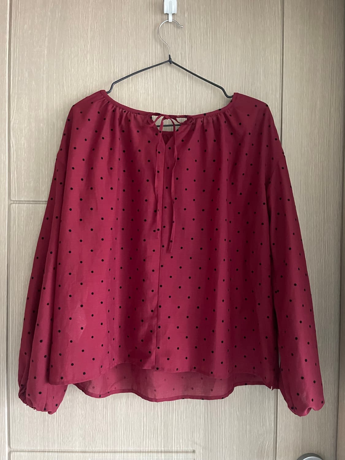 urban research 레드 블랙 도트 블라우스 상품이미지4