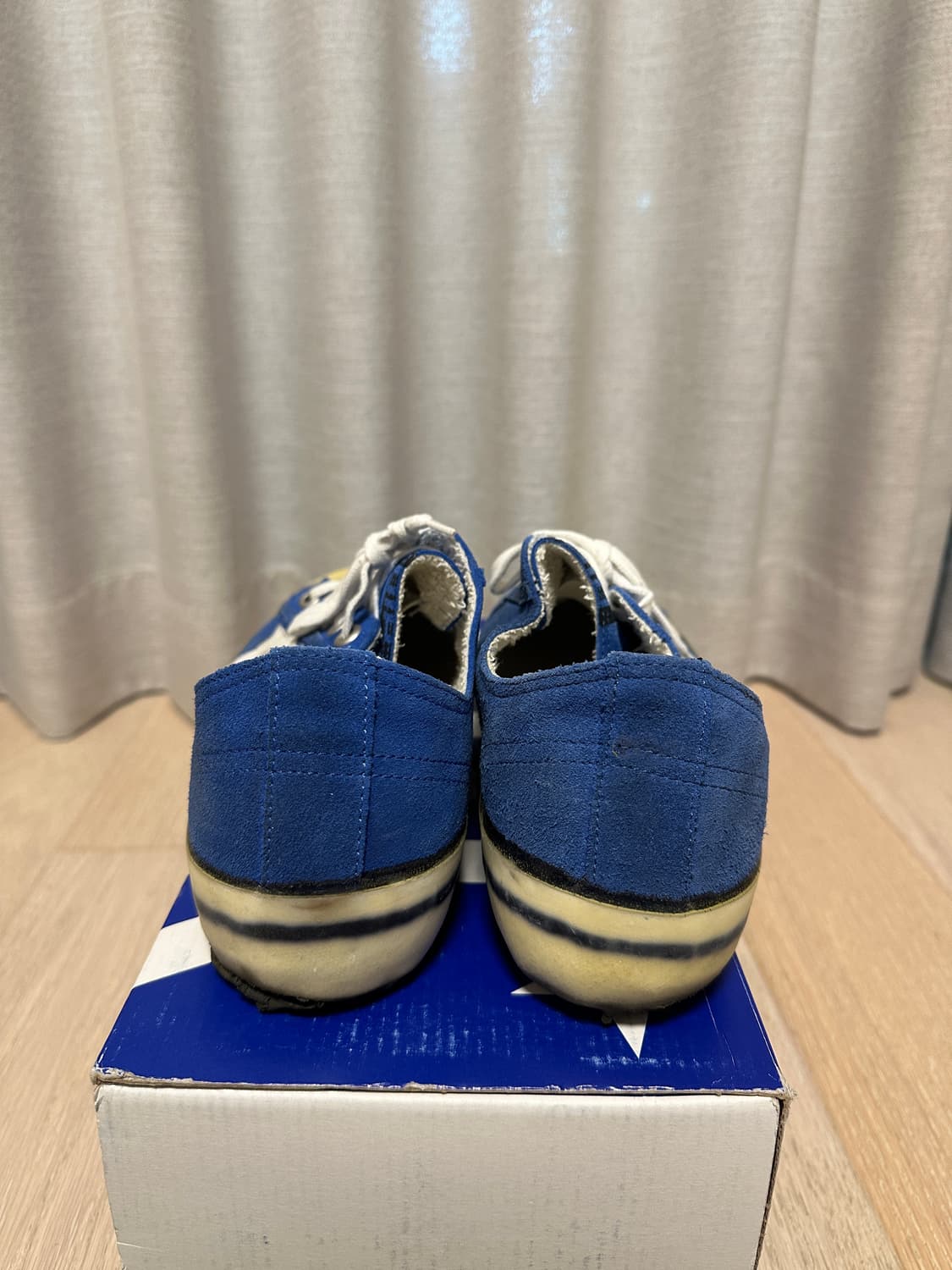 골든구스 V-STAR 2 블루 스웨이드 41 상품이미지2