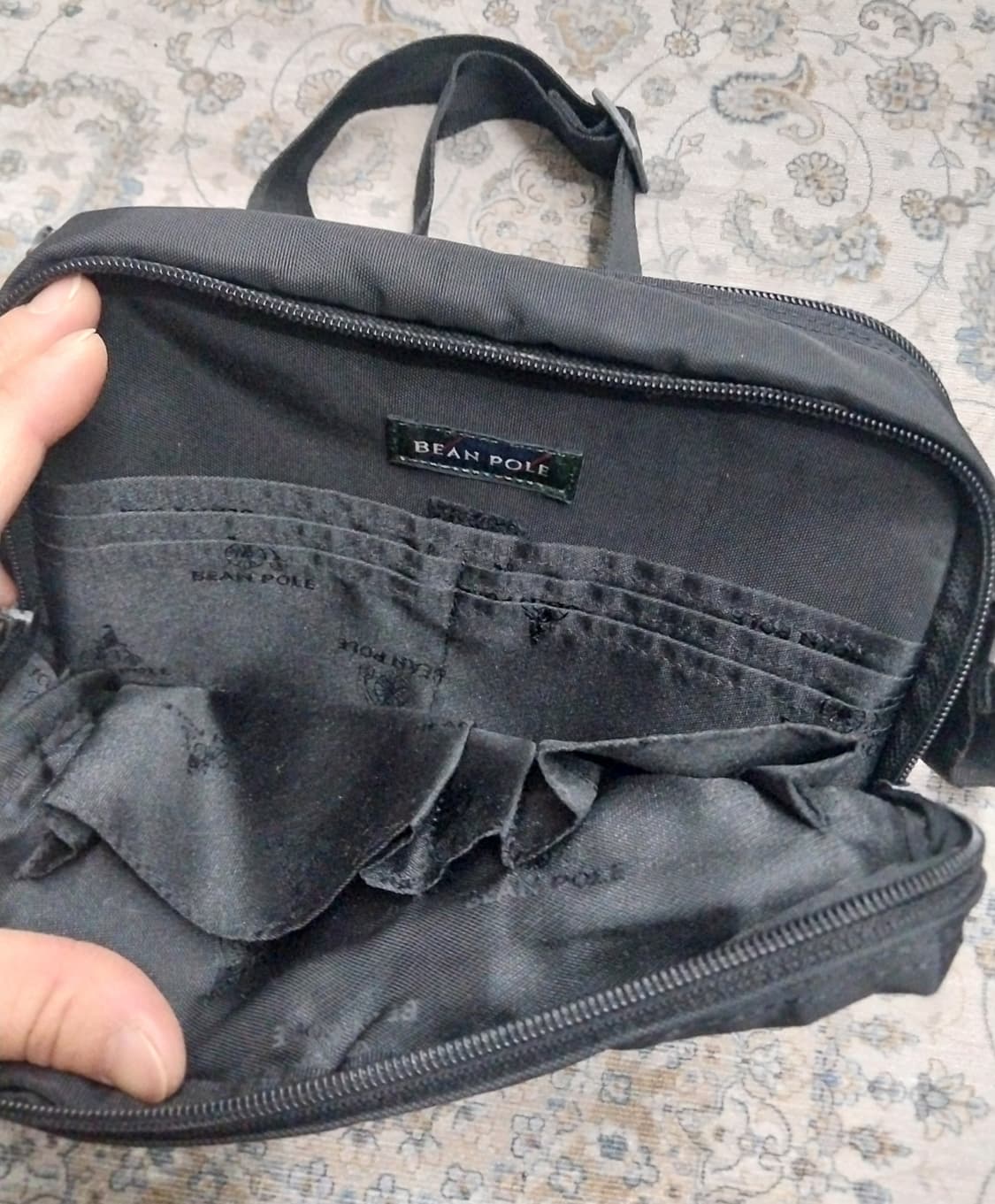 빈폴 블랙 크로스백 상품이미지4