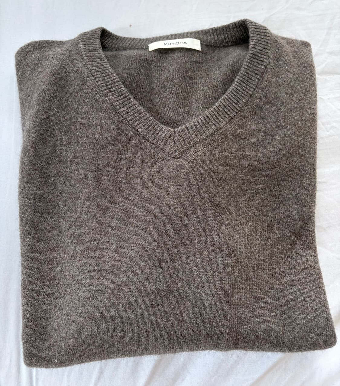 모노하 캐시미어 브이넥 니트 상품이미지2
