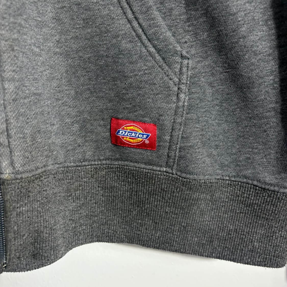 디키즈 로고 후드집업 차콜 (무료배송) 상품이미지3