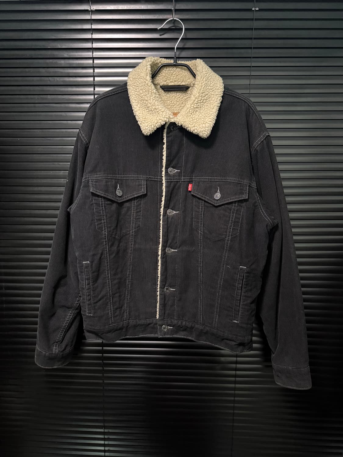 리바이스 70520 골덴 코듀로이 블랙 양털 아이보리 쉐르파 트러커 M 상품이미지2